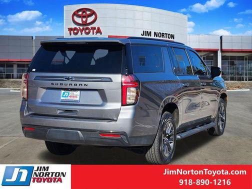 2021 Chevrolet Suburban 4WD Z71