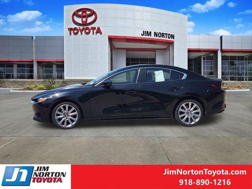 2023 Mazda Mazda3 FWD w/Select Package