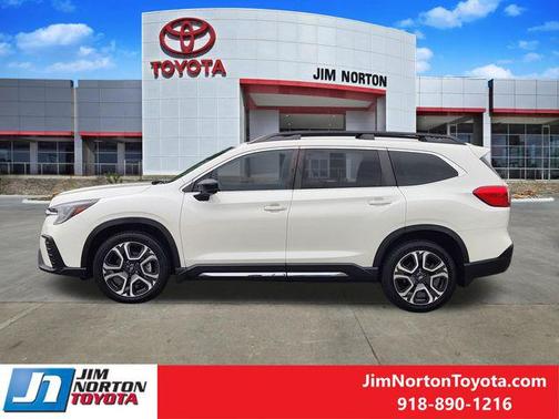 Crystal White Pearl 2024 Subaru Ascent Limited 7-Passenger
