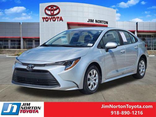 Classic Silver Metallic 2026 Toyota Corolla LE