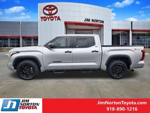 Celestial Silver Metallic 2022 Toyota Tundra SR5