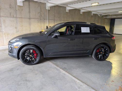 2024 Porsche Macan GTS