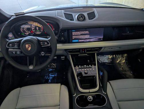 2026 Porsche Cayenne S