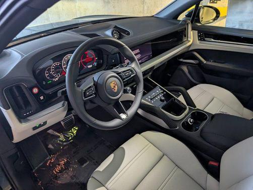 2026 Porsche Cayenne S
