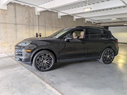 2024 Porsche Cayenne Cayenne