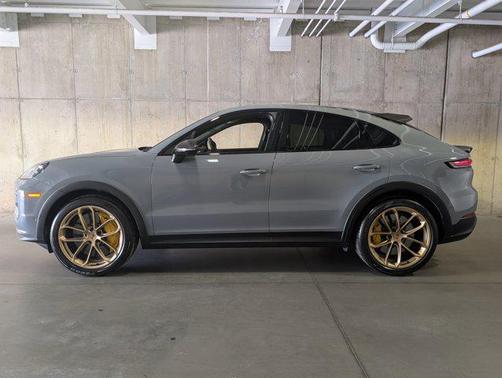 Arctic Grey 2025 Porsche Cayenne Turbo GT