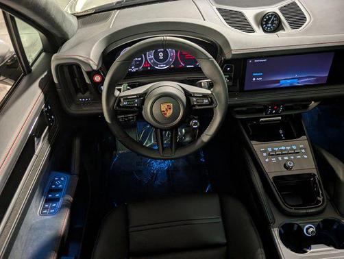 2026 Porsche Cayenne GTS