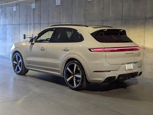 2026 Porsche Cayenne GTS