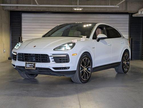 2022 Porsche Cayenne Cayenne E-Hybrid