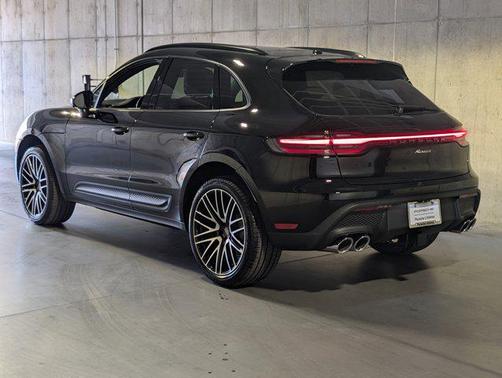 2026 Porsche Macan AWD