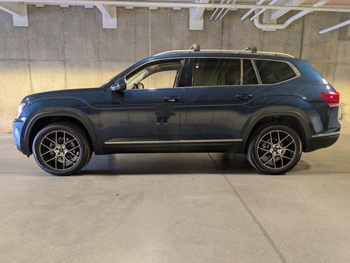 2019 Volkswagen Atlas 3.6L SEL Premium