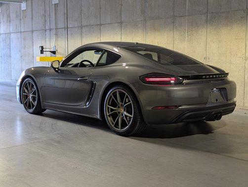 2019 Porsche 718 Cayman Coupe