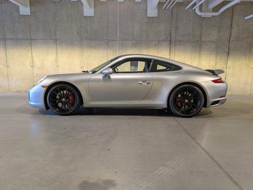 2019 Porsche 911 Carrera 4S