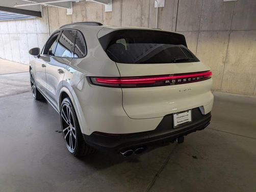 2026 Porsche Cayenne AWD