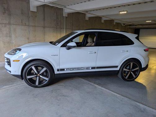 2026 Porsche Cayenne Cayenne