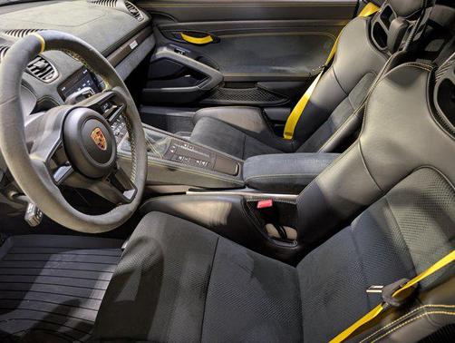 2024 Porsche 718 Cayman GT4 RS