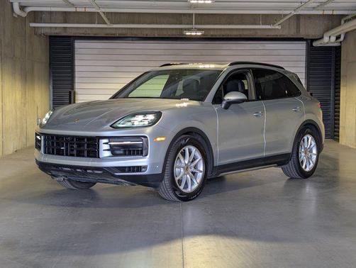 2025 Porsche Cayenne S