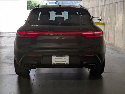 Volcano Grey Metallic 2026 Porsche Macan Macan