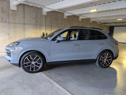 2026 Porsche Cayenne Cayenne