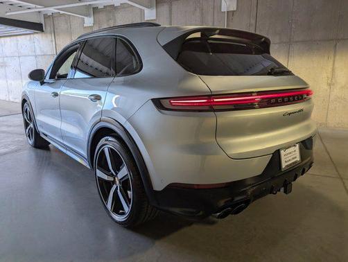 2026 Porsche Cayenne GTS