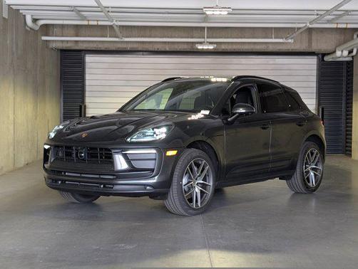 2026 Porsche Macan Macan