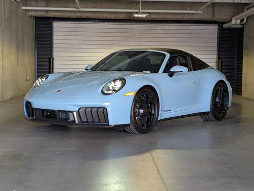 2022 Porsche 911 Targa 4 GTS