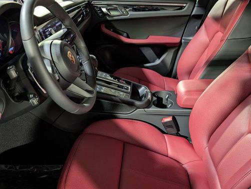2026 Porsche Macan T