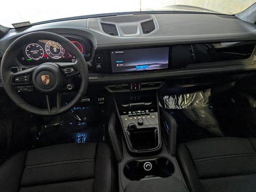 2026 Porsche Cayenne GTS