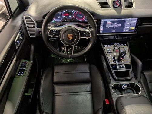 White 2021 Porsche Cayenne Cayenne