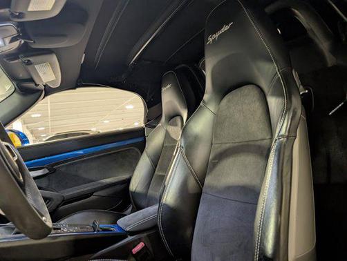 2016 Porsche Boxster Spyder