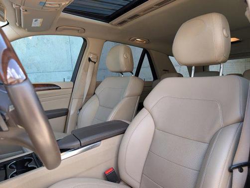 2014 Mercedes-Benz M-Class 4MATIC