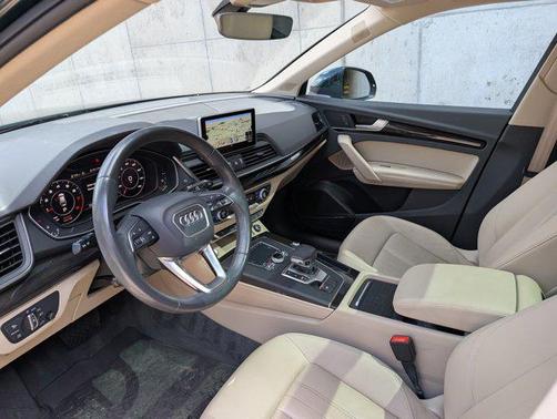 2020 Audi Q5 45 Premium Plus