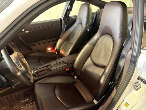 Carrara White 2009 Porsche 911 Carrera 4S