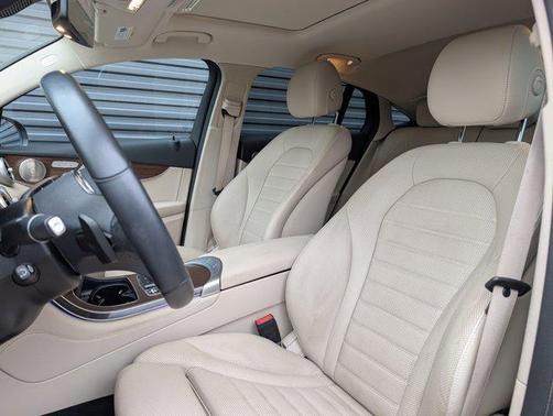 2021 Mercedes-Benz GLC 300 4MATIC Coupe