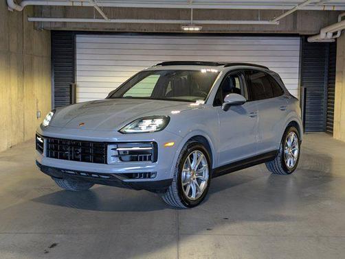2025 Porsche Cayenne S