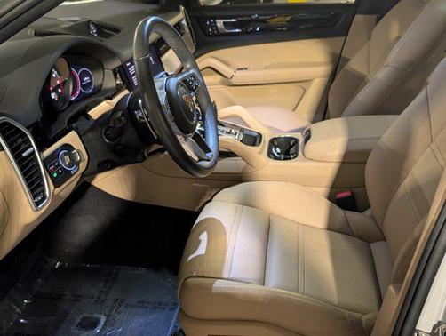 2023 Porsche Cayenne Cayenne