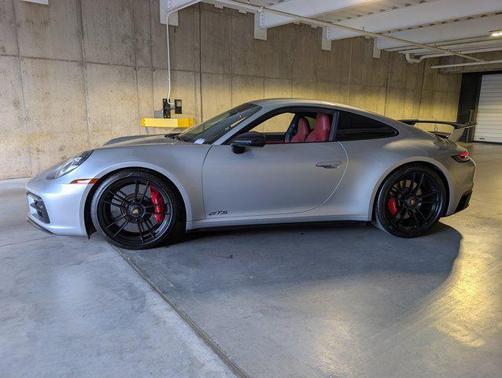 2024 Porsche 911 Carrera GTS