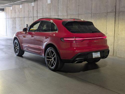 2026 Porsche Macan AWD