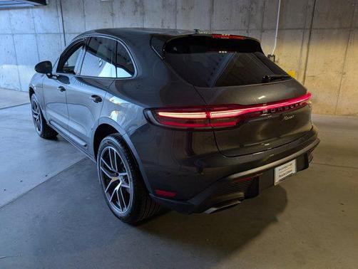 2026 Porsche Macan AWD