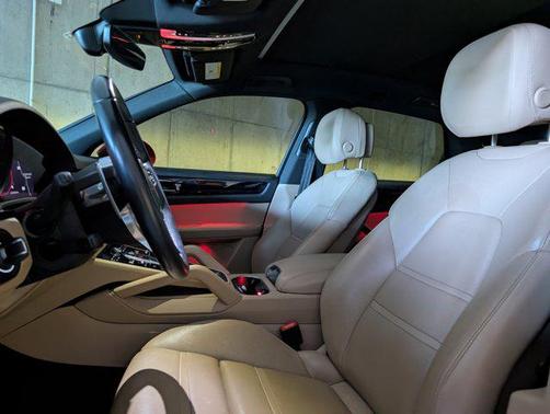 2023 Porsche Cayenne Cayenne