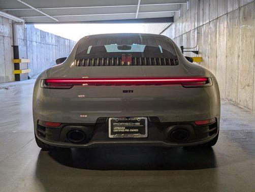 2024 Porsche 911 Carrera