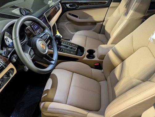 2026 Porsche Macan S