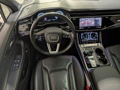 2021 Audi Q7 55 Prestige