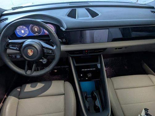 2025 Porsche Macan Electric