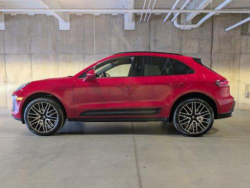 2026 Porsche Macan AWD