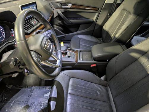 2019 Audi Q5 2.0T Premium Plus