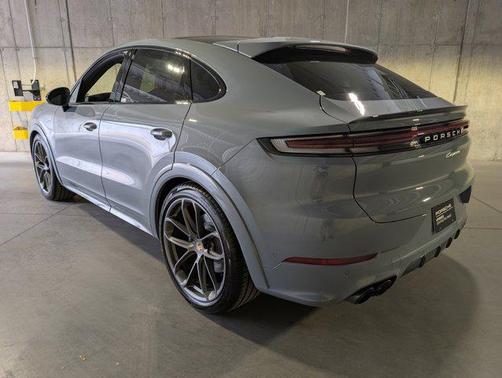 2024 Porsche Cayenne Coupe AWD