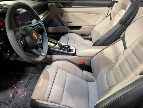 Chalk 2026 Porsche 911 Carrera 4 GTS