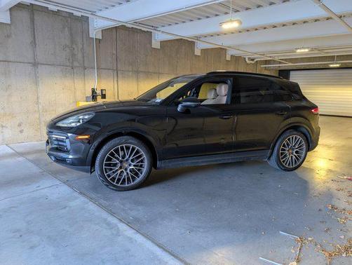 2020 Porsche Cayenne Cayenne