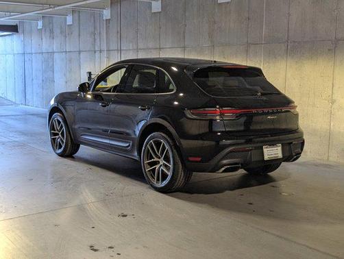 2026 Porsche Macan AWD